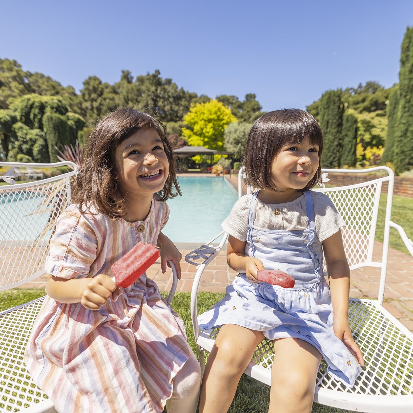 Enjoy sweet treats, like Filoli's Gardenpops™, with your family