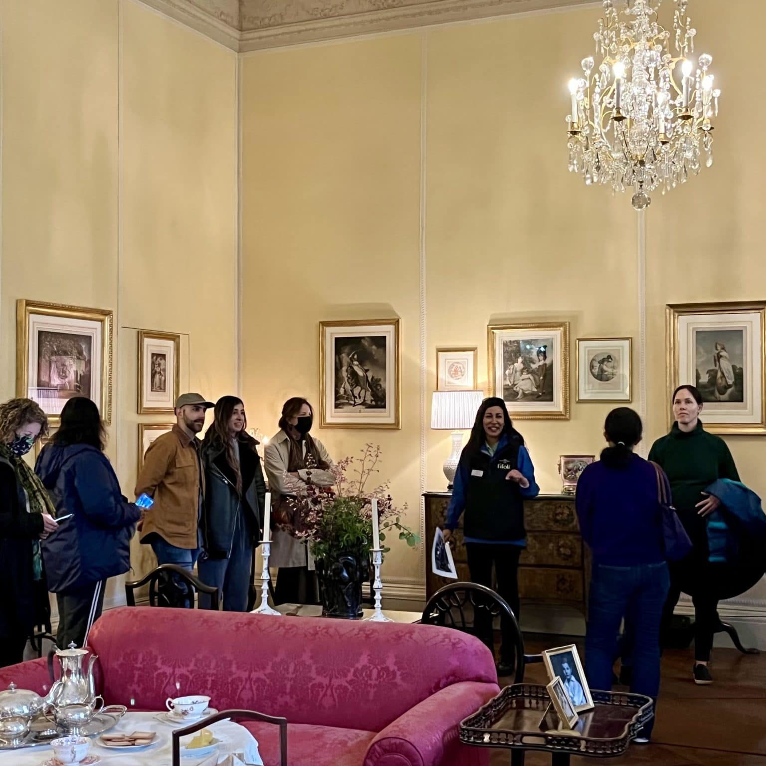 Visitor Experience Specialist Nikzad delivers the Bringing the Garden Indoors talk in the Drawing Room.